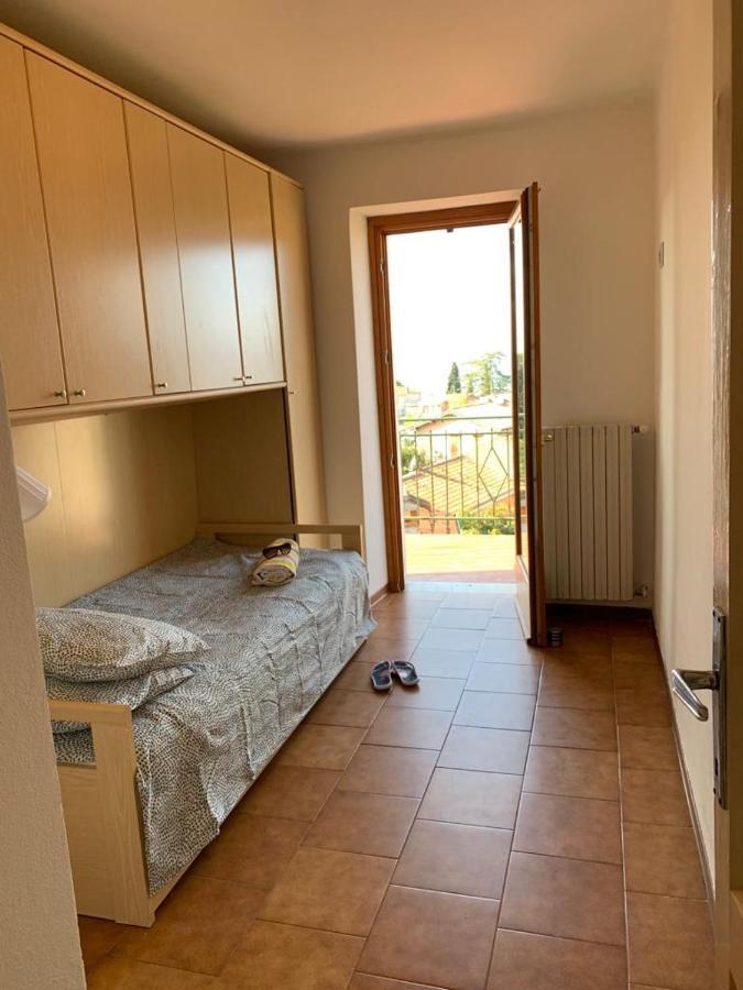 Casa Lisetta, 3-Room Apartment With Lake View Torri Del Benaco Eksteriør billede